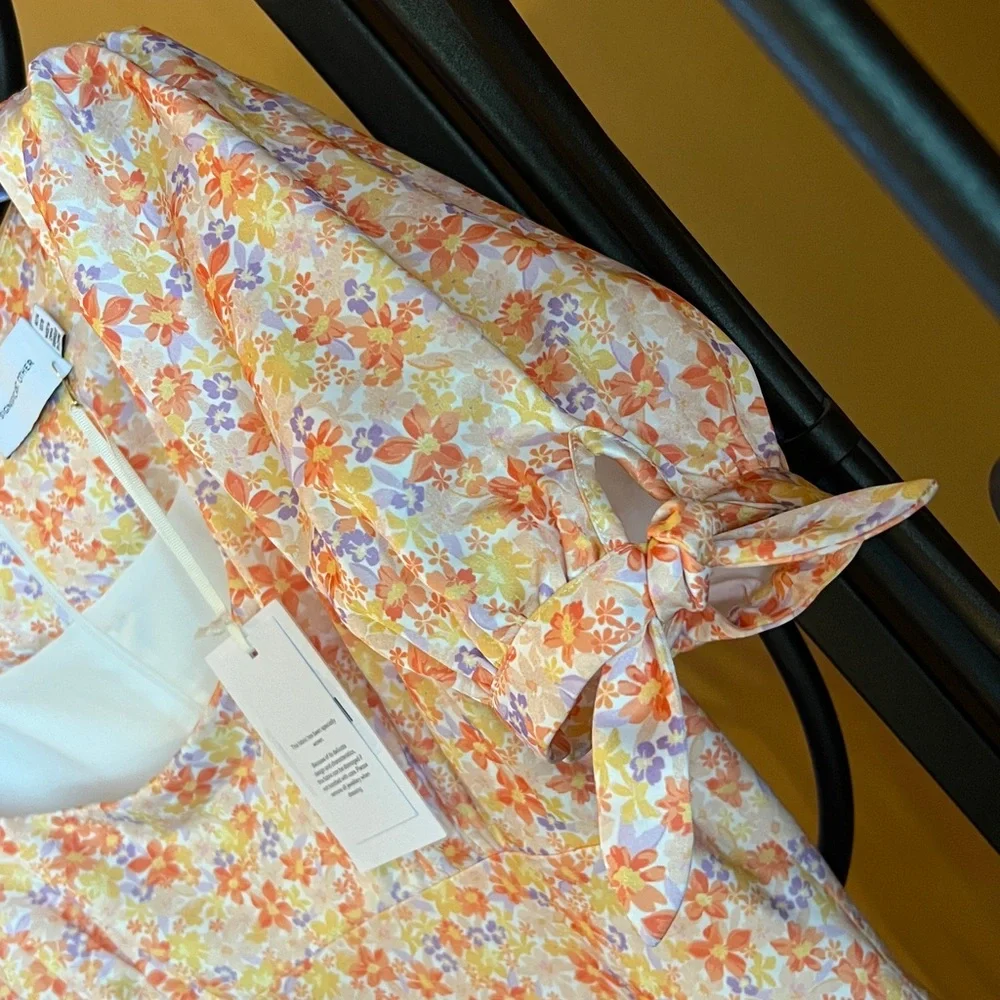 SIGNIFICANT OTHER Jolie Mini Floral Dress - Picture 4 of 16